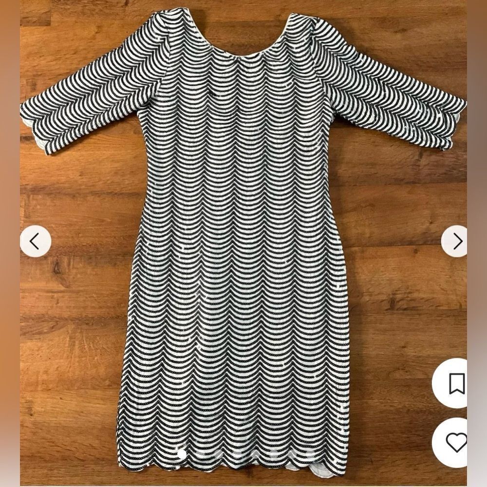 Lucy & Co Women Long-Sleeved Black | White Stripe NWT Size M